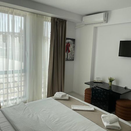 Beach Rooms Roberta Mamaia Esterno foto