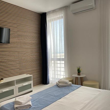 Beach Rooms Roberta Mamaia Esterno foto
