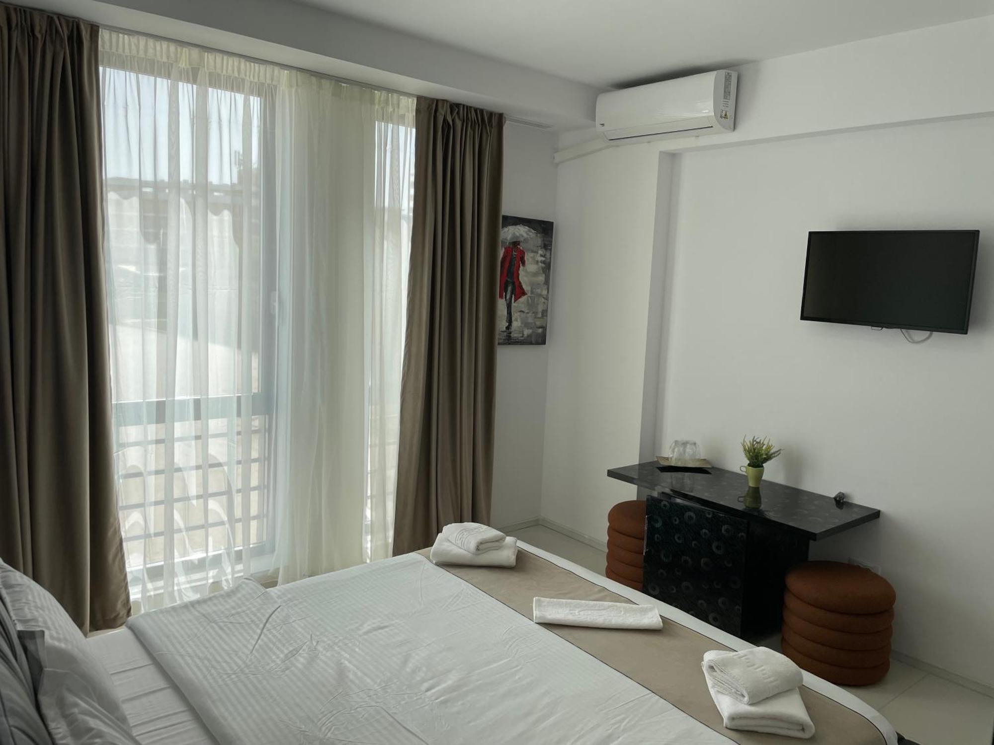 Beach Rooms Roberta Mamaia Esterno foto